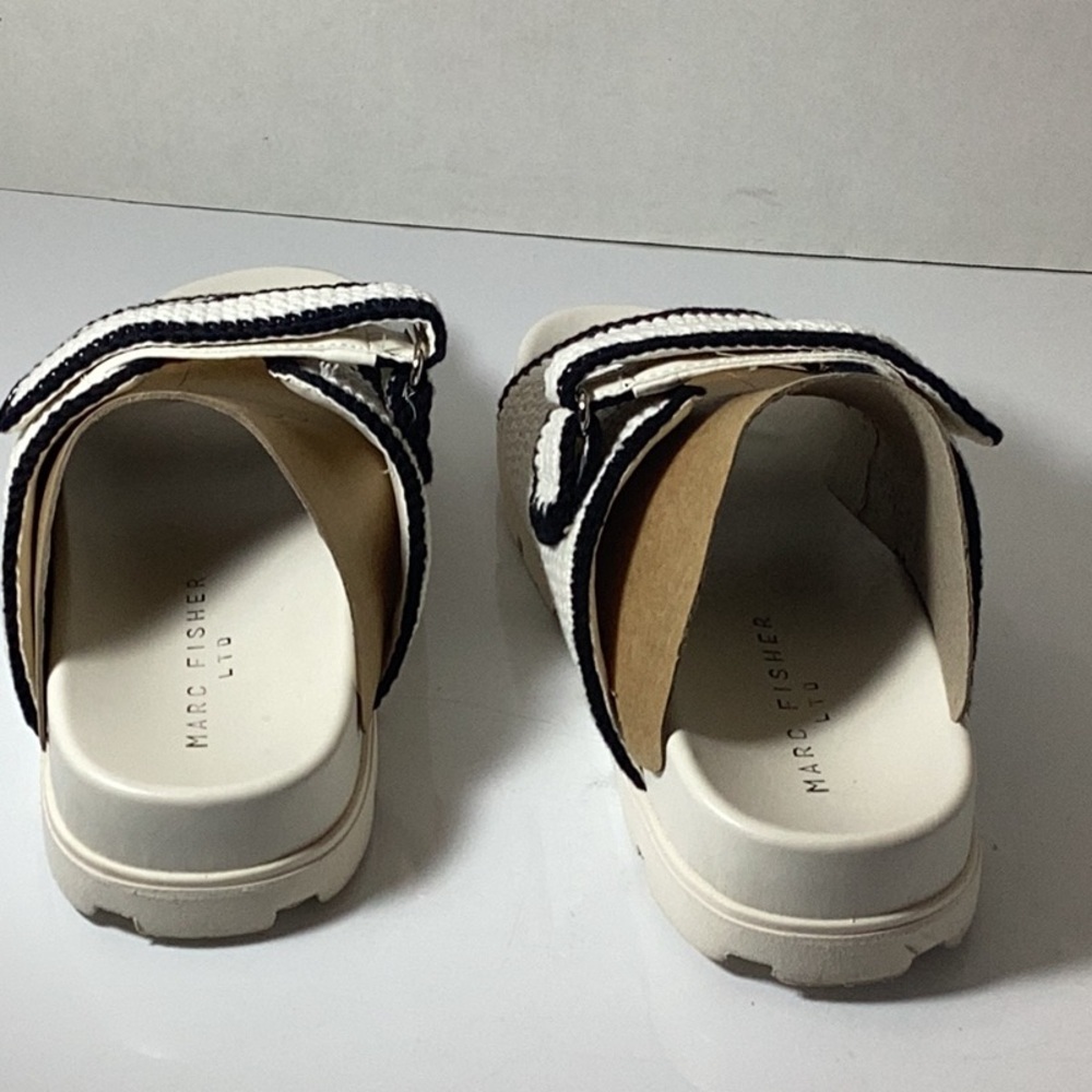 Marc Fisher LTD.
Women's Brinleys Sandals - Picture 9 of 13